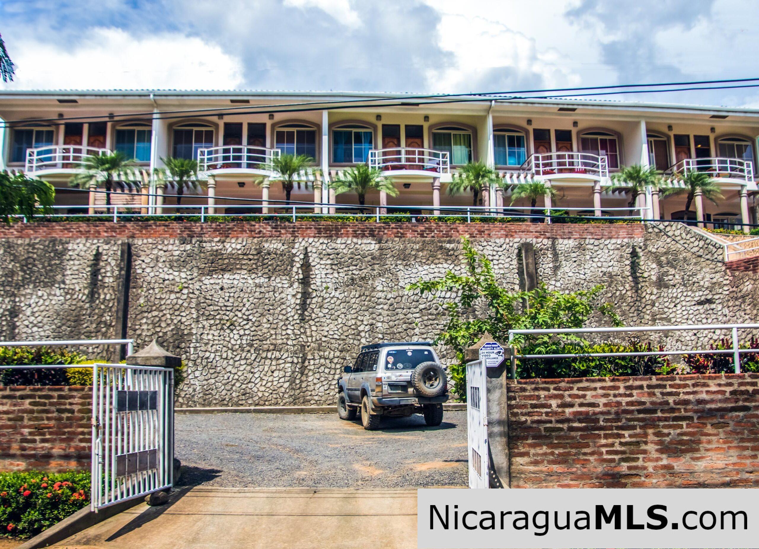 SOLD - Bayview Terrace Townhomes #3 - Image 3