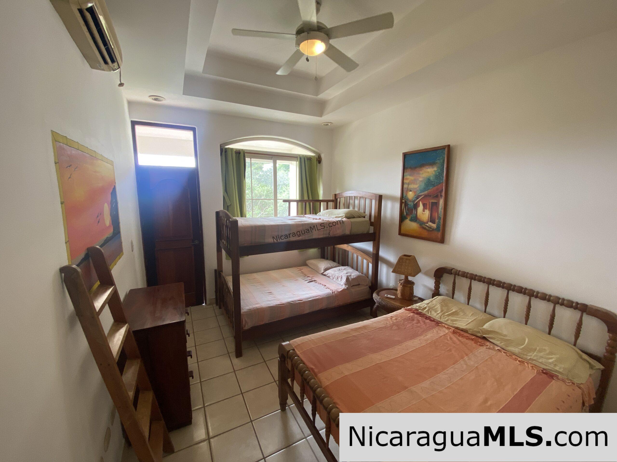 SOLD - Bayview Terrace Townhomes #3 - Image 15