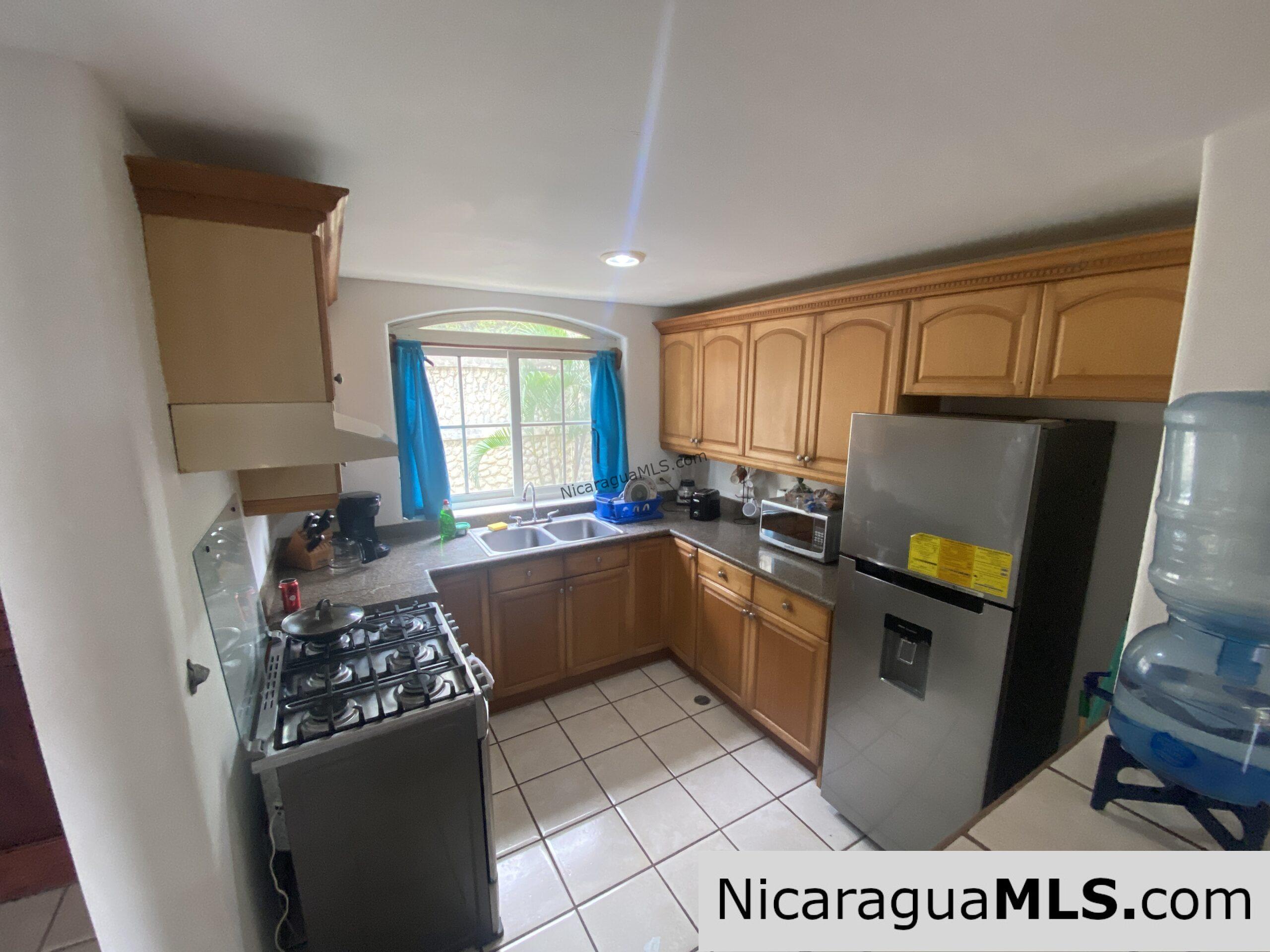 SOLD - Bayview Terrace Townhomes #3 - Image 8