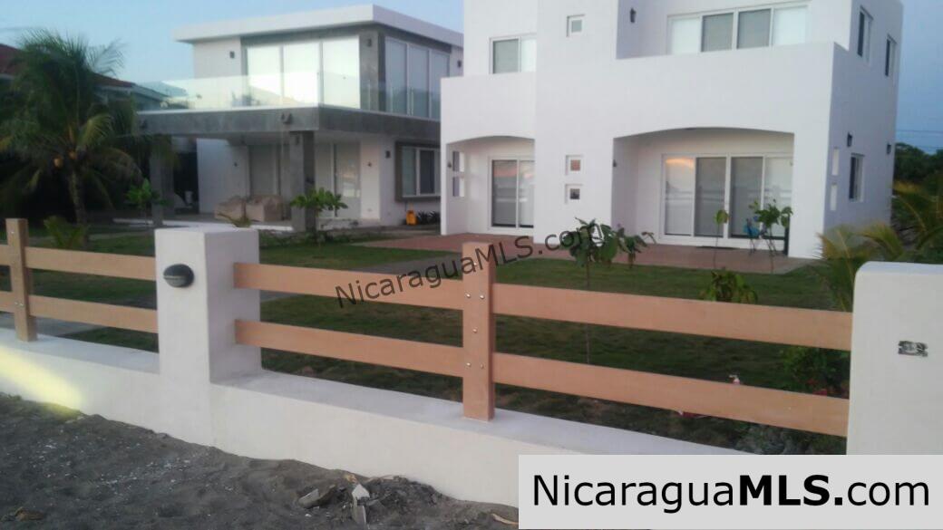 SOLD - Beachfront House “Las Margaritas” in Guasacate Beach,Tola - Image 2