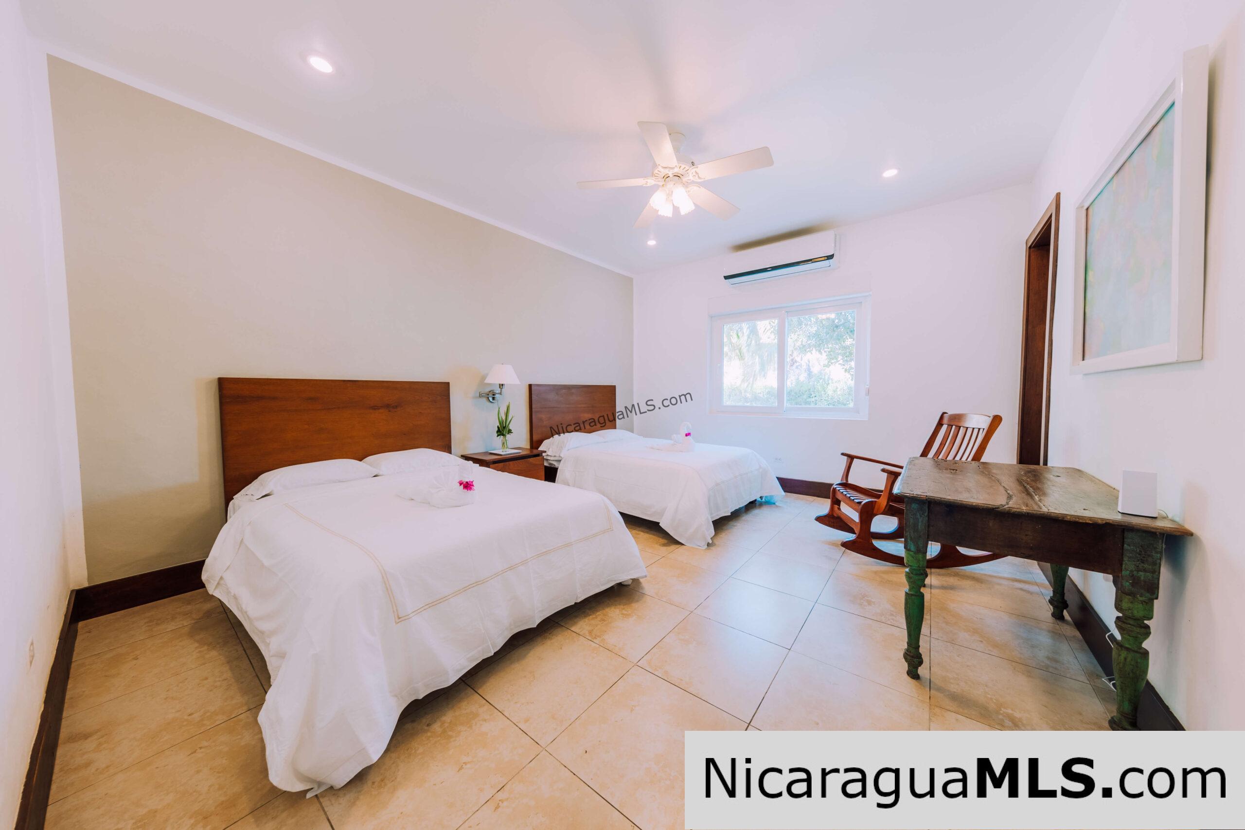 Casa Paulina a luxury home at Lomas de San Juan - Image 20