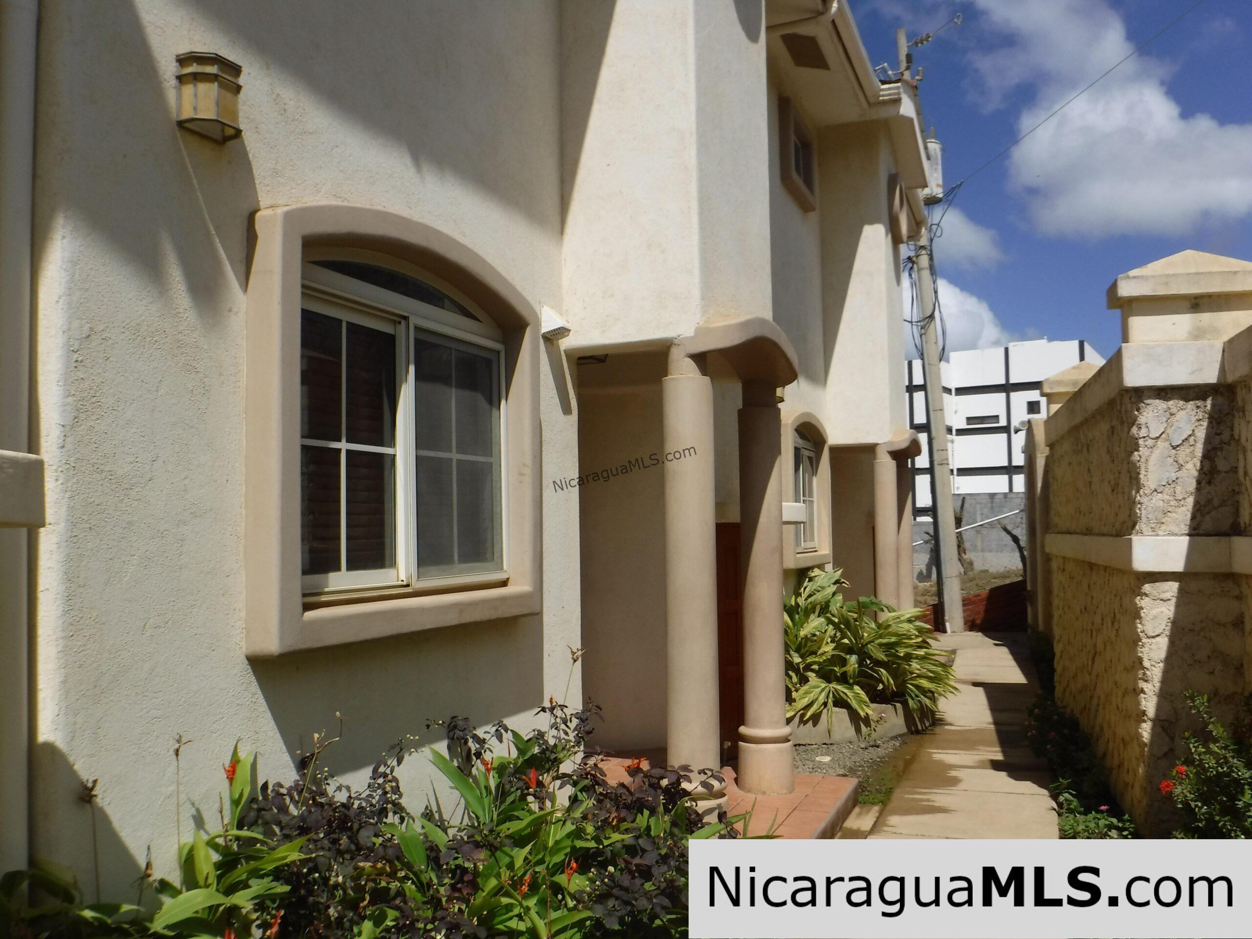 SOLD - Bayview Terrace Townhomes #3 - Image 6
