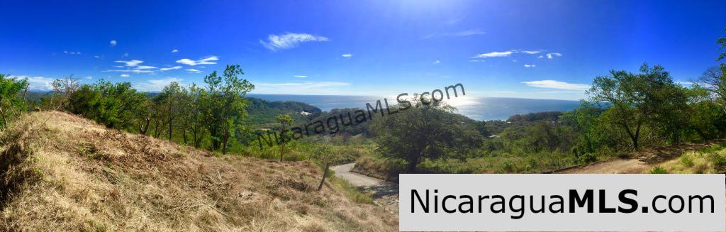 Amazing views of Playa Maderas and Costa Rica - Image 7