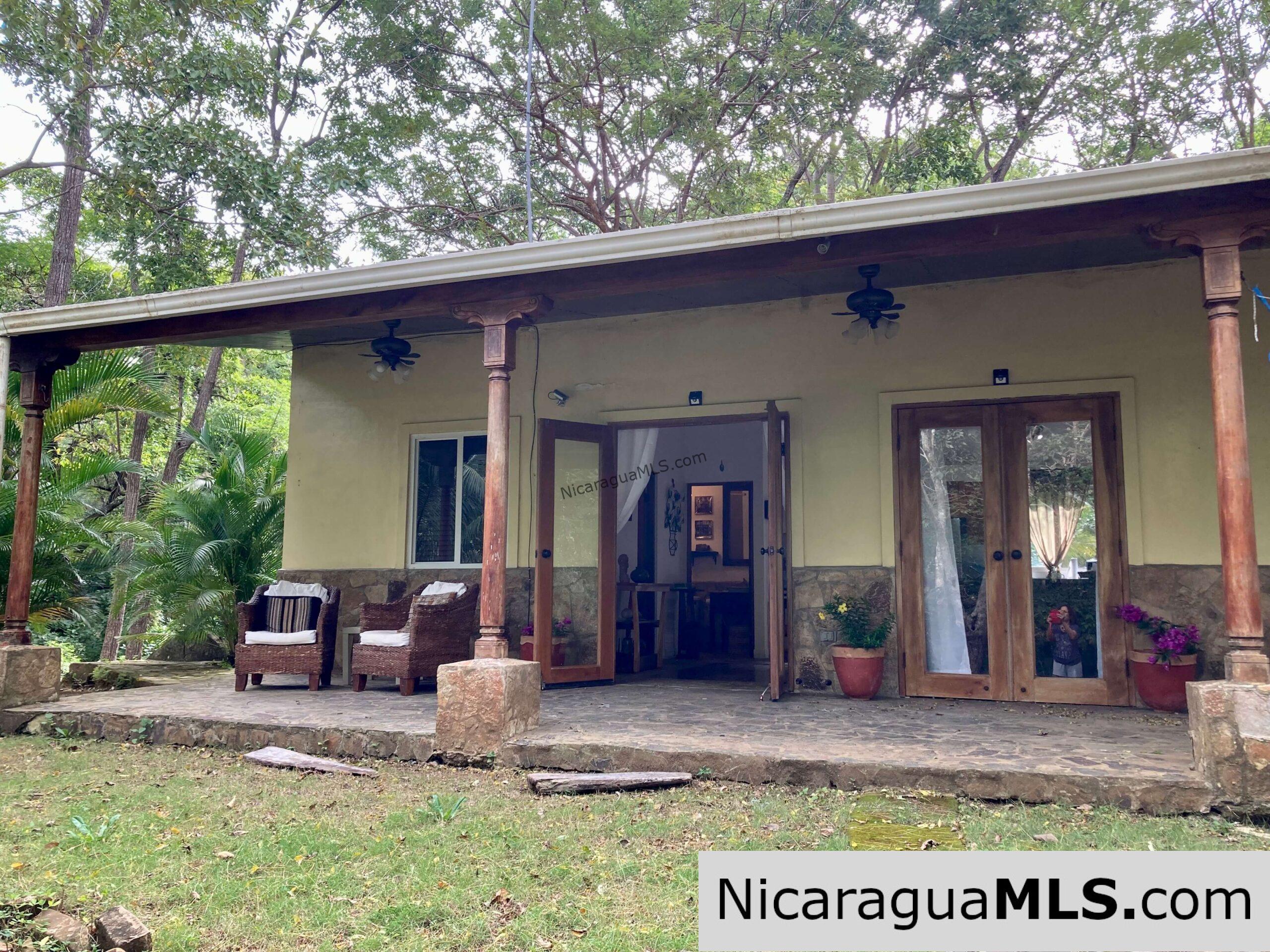 Two singles houses in one property at Camino del Sol - Image 10