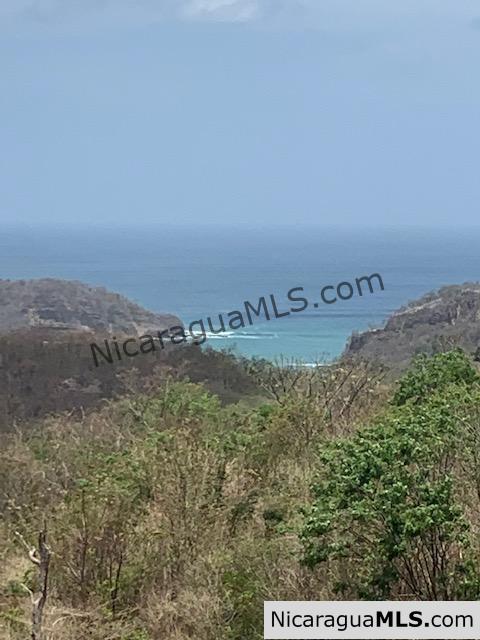 Amazing Ocean Views and Direct Access to Tree Casa Resort - Image 14