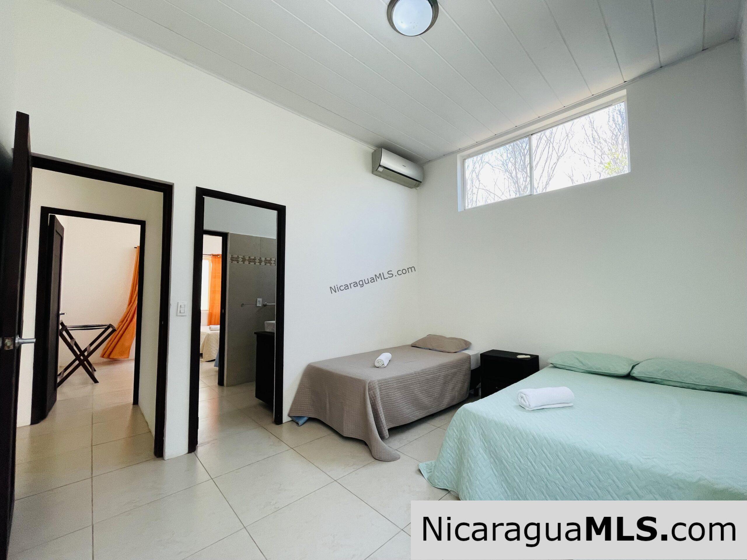 Casa La Luna & El Sol 8 Bedrooms House in San Juan del Sur - Image 18