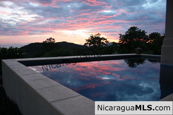 Casa Perry at Los Miradores - Image 5