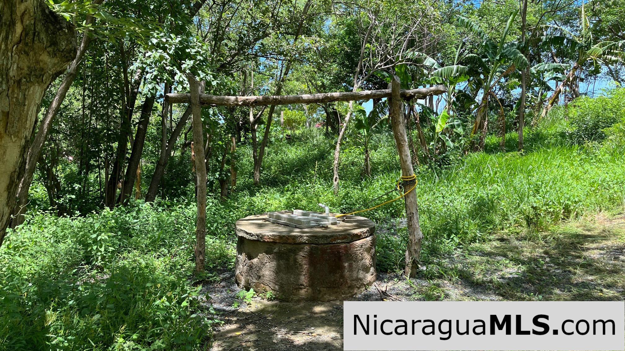 Casita Plus Land in El Oro San Juan Del Sur Nicaragua - Image 5