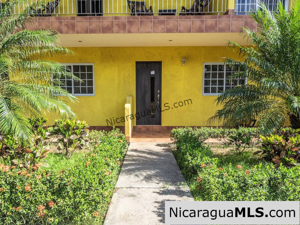 Las Escadas Studio Apartment for Rent Close to Town