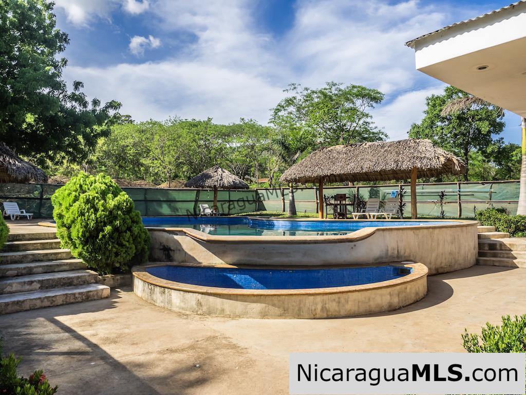 2 Bedroom 2 Story Townhouse Style Condo for Rent in Las Escadas - Image 17