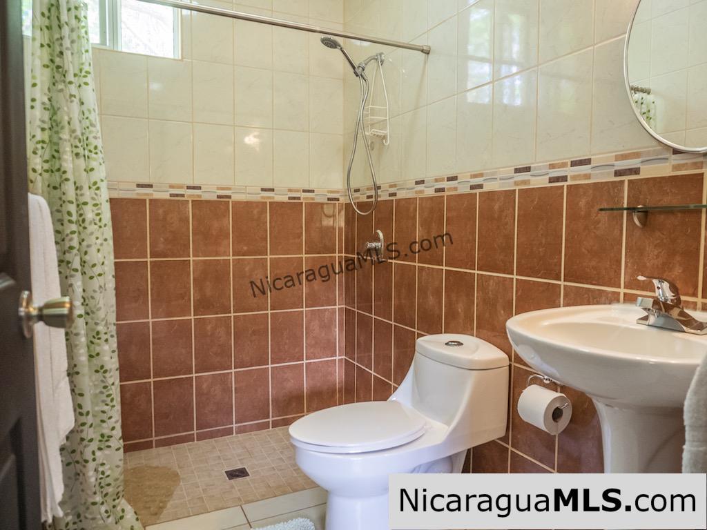 Las Escadas Studio Apartment for Rent Close to Town - Image 7