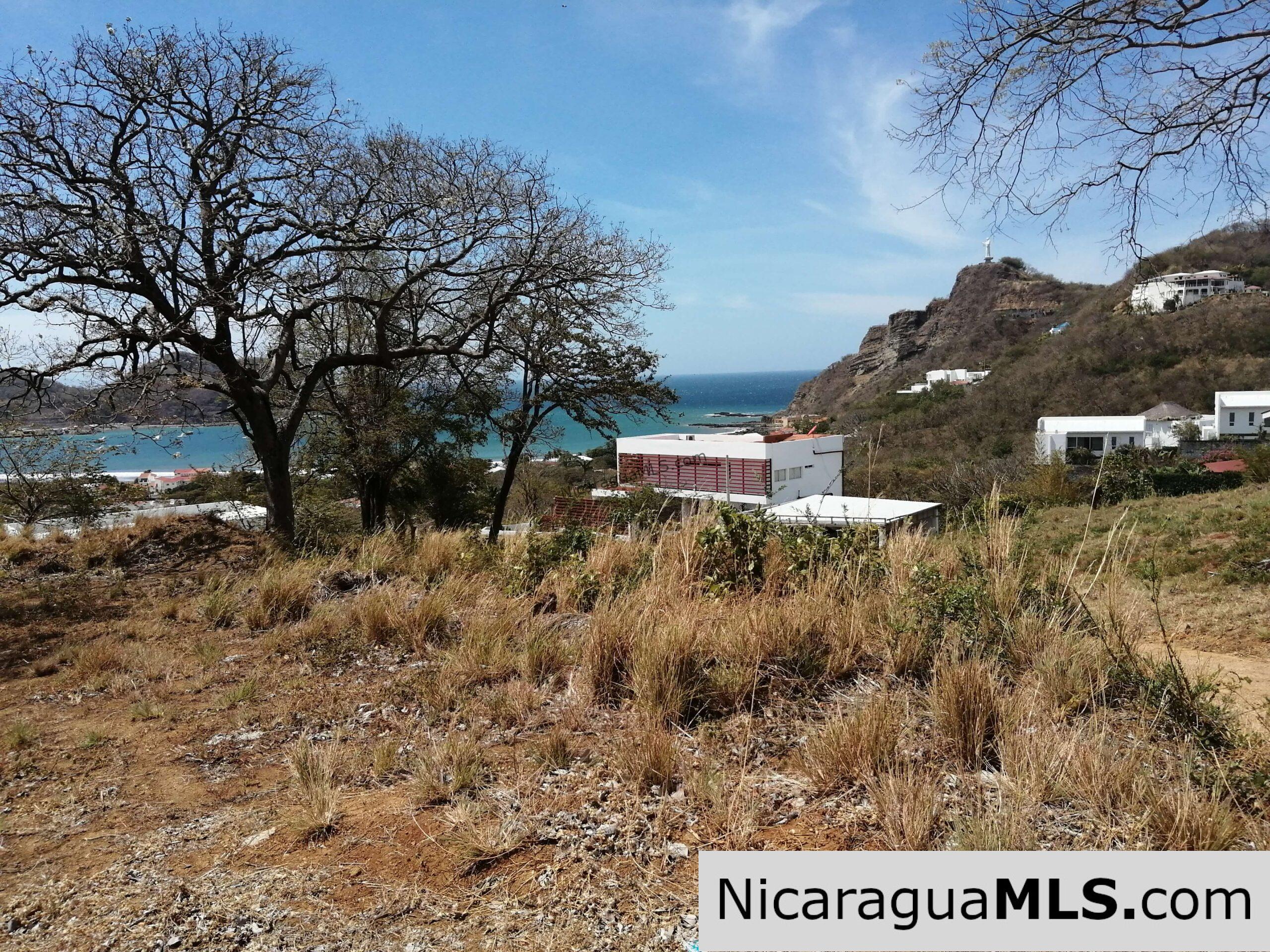 Build your dream vacation home right here! - Image 5