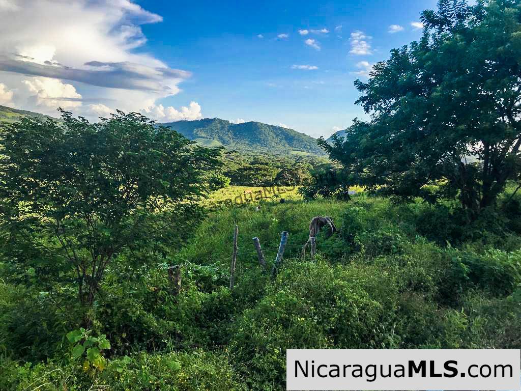 Miravalle Farm for Sale 7km From Town 8 or 18 Manzanas - Image 12