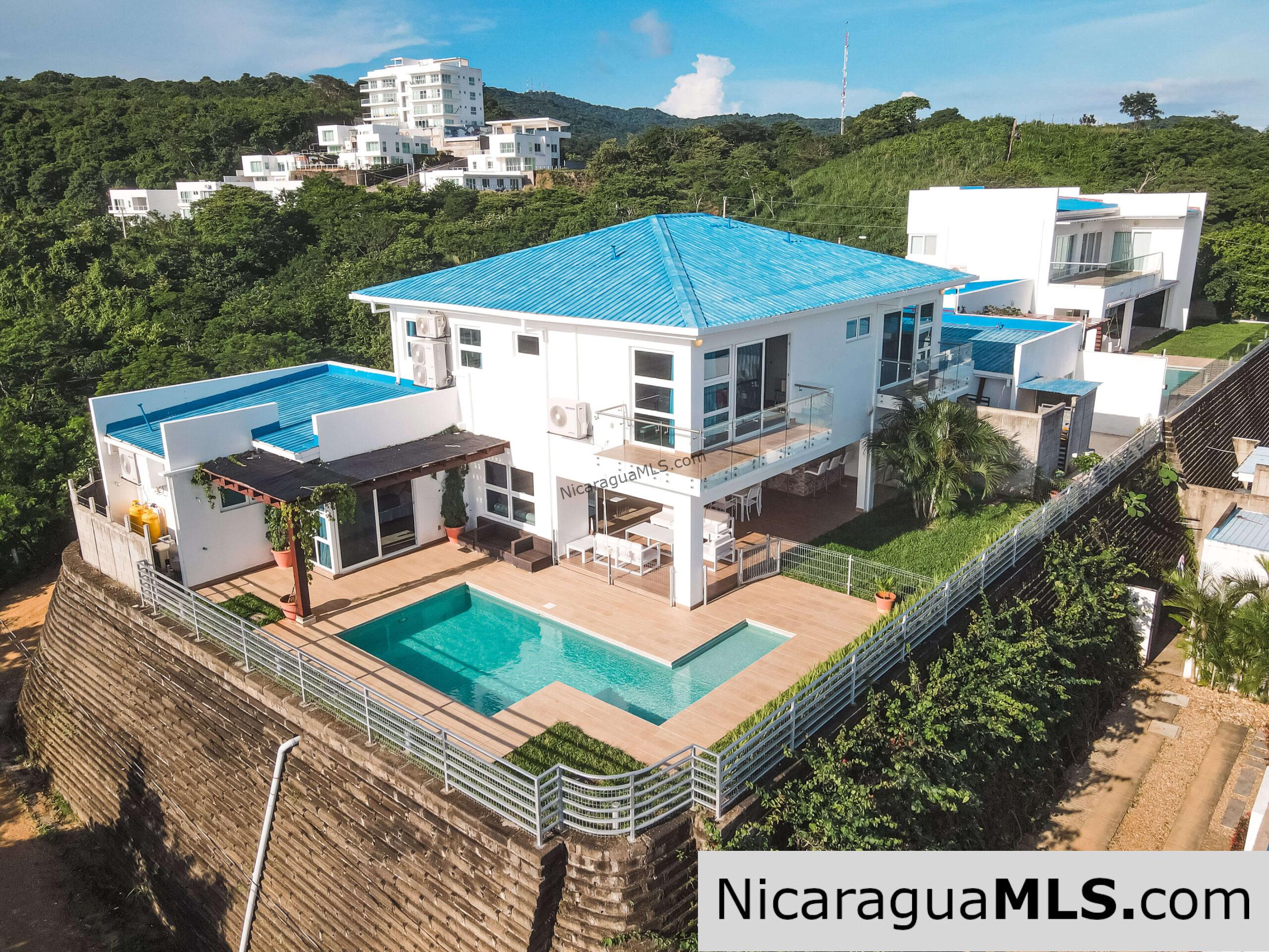 Casa Loma 14- Luxury House/Ocean Views - Image 2