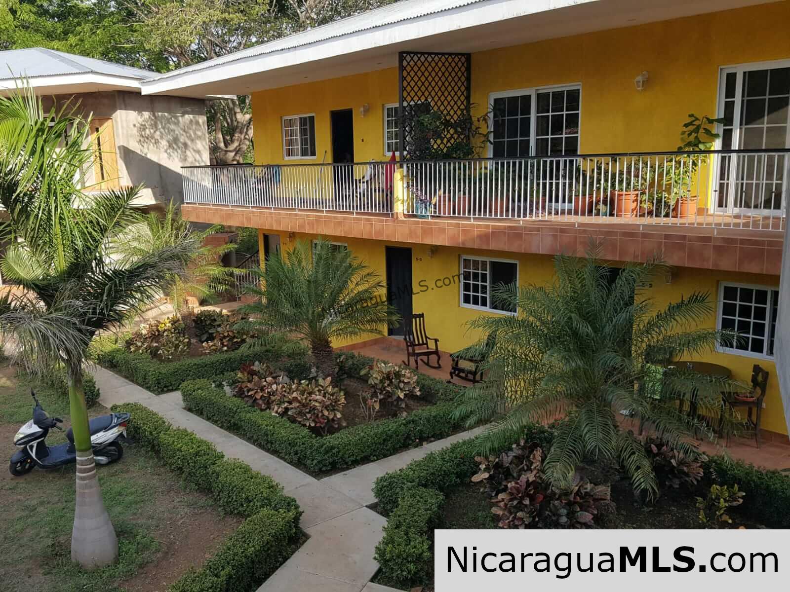 Las Escadas- One & two bdrm Condos - Image 3