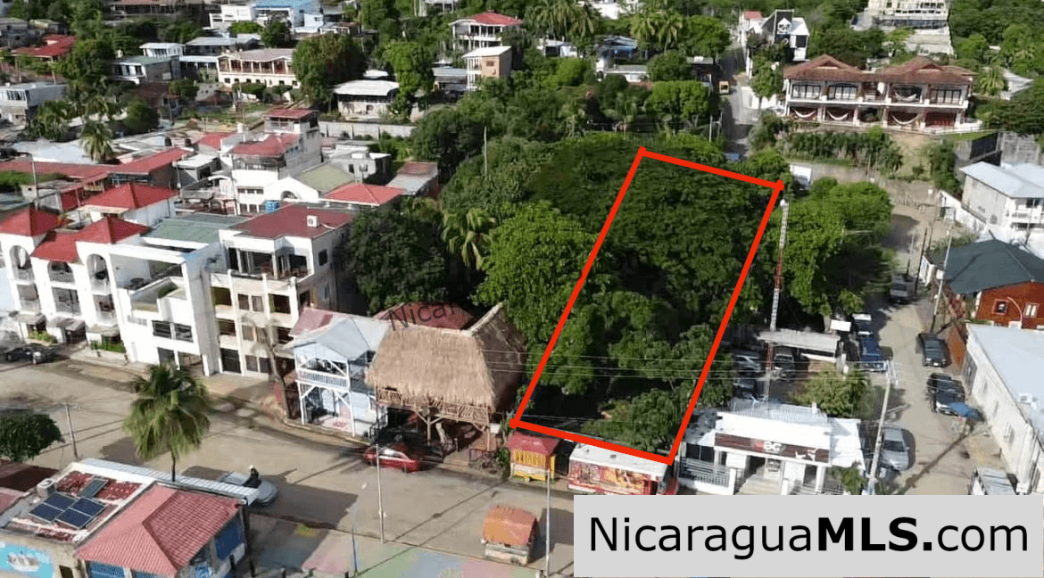 Commercial Beachfront lot in San Juan del Sur - Image 5