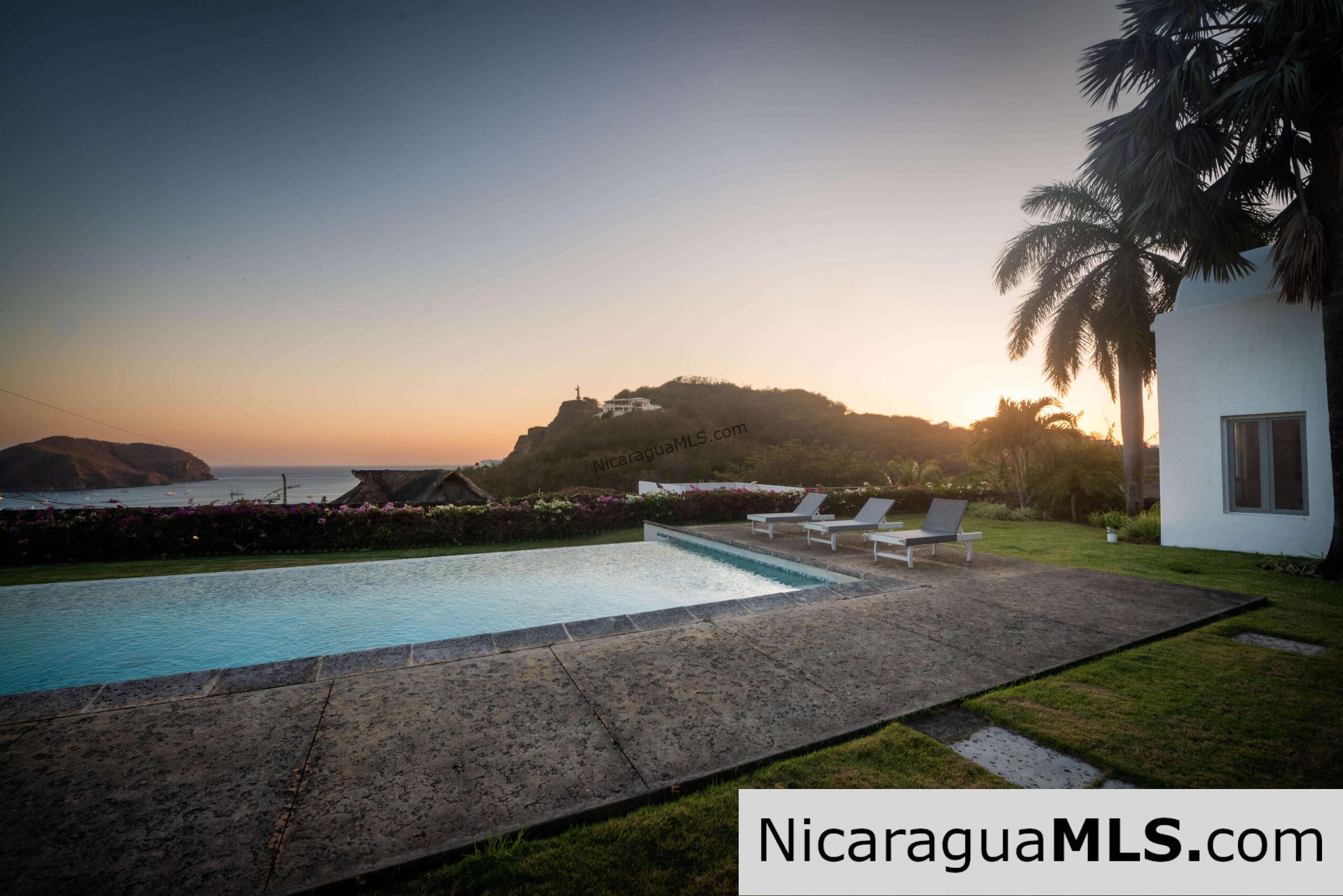 Casa Paulina a luxury home at Lomas de San Juan - Image 7