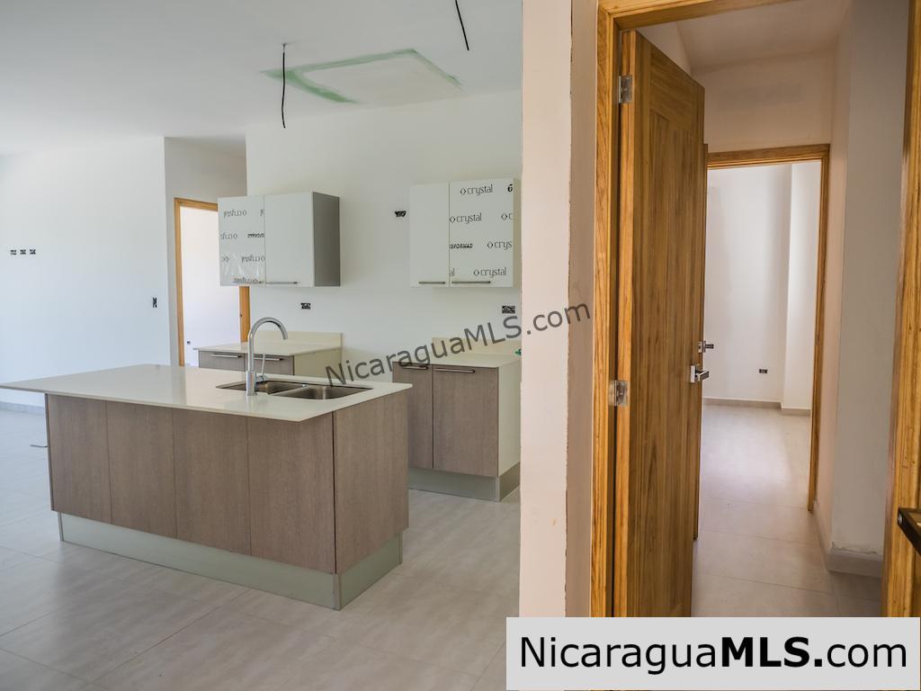 Plaza La Talanguera Apartment 16B Customizable 2 Bedroom Condo - Image 11
