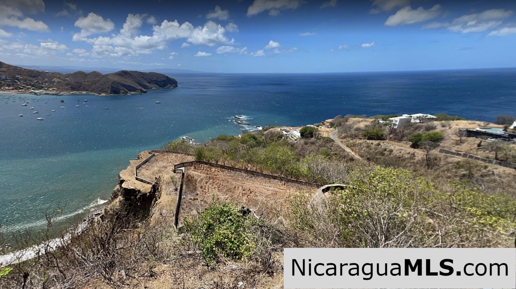 Clifftop Panoramic View Lot in Pacific Marlin SJDS - Image 3