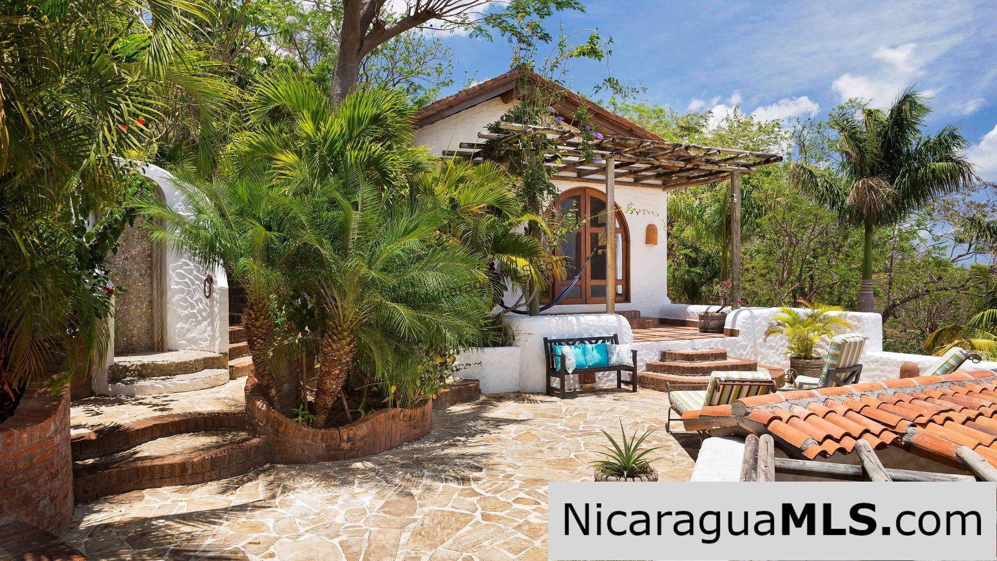 Villa Loma An Oceanview Estate in San Juan Del Sur - Image 20