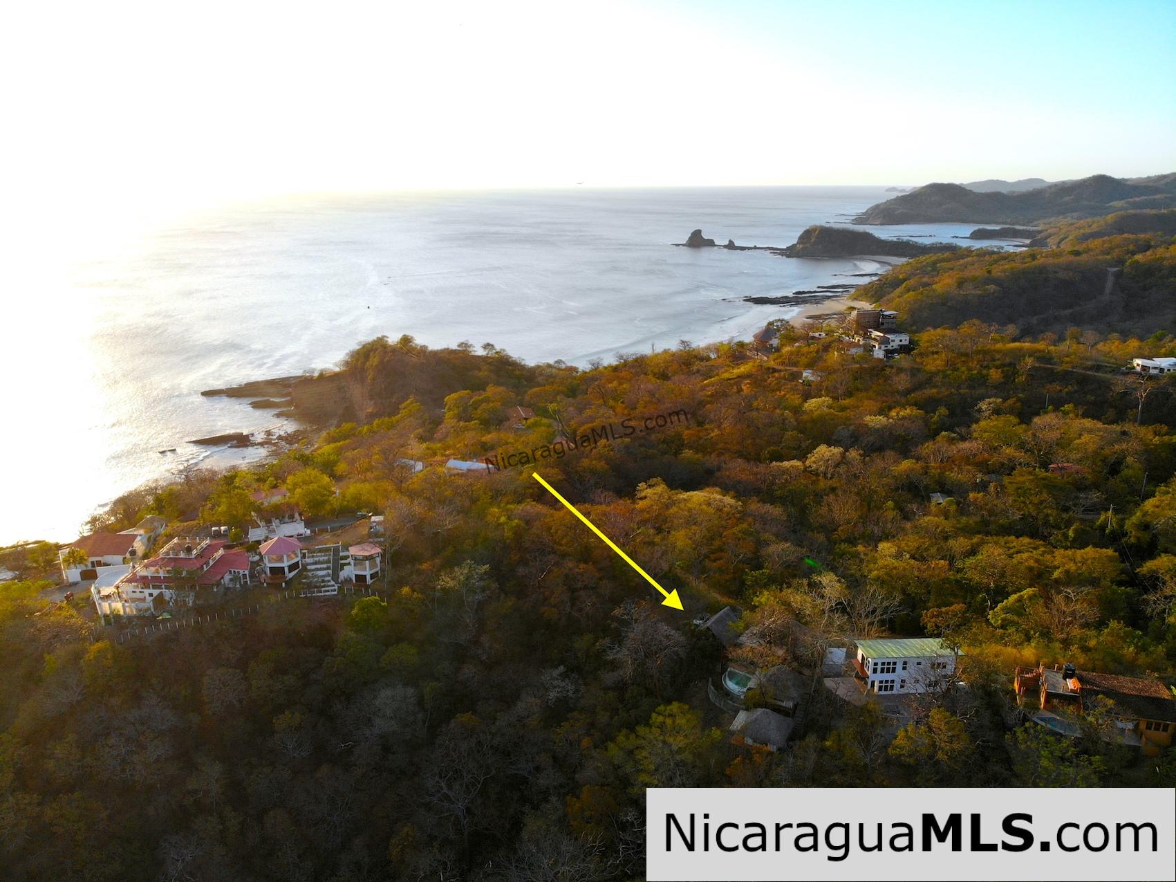 SOLD - Vintage Surf Club - Image 9