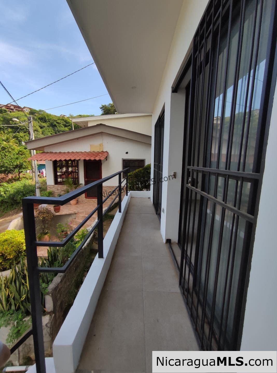 Multiunit Apartment Building Investment Opportunity - Image 3