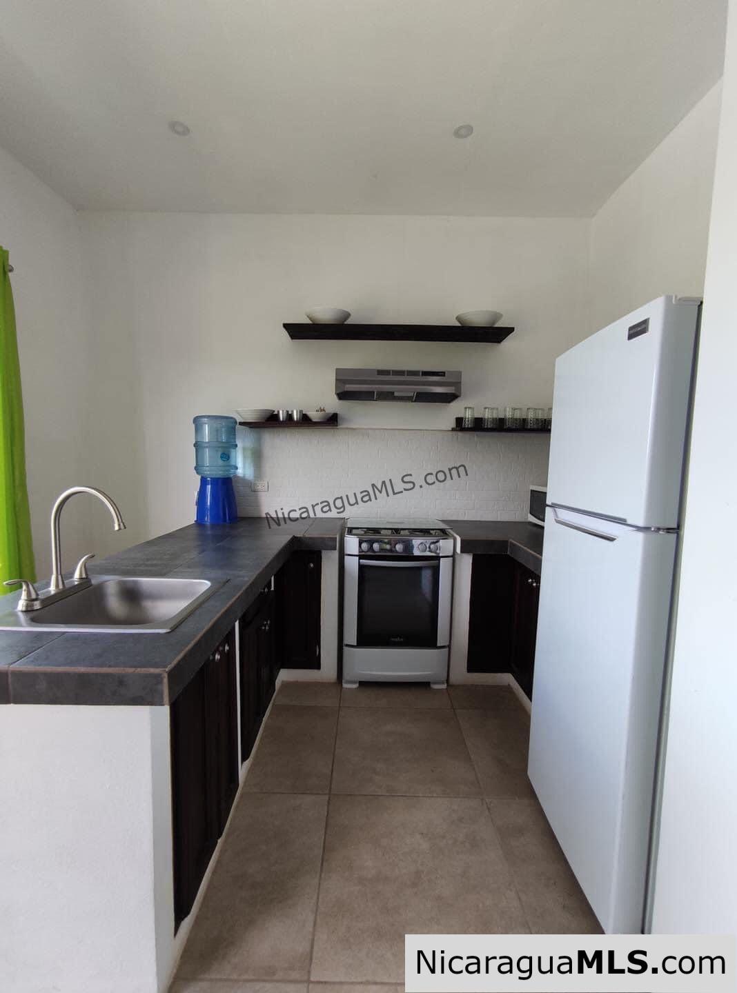 Multiunit Apartment Building Investment Opportunity - Image 6
