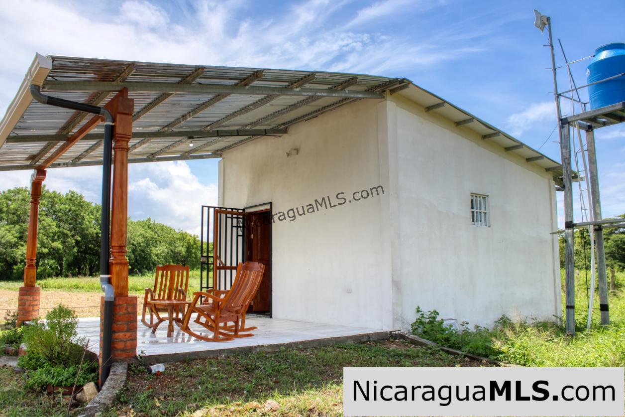 Pastoral Near Acre with New Casita House Near Playa Maderas - Image 3