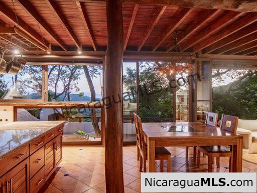 Luxury Off Grid Jungle Oasis in San Juan Del Sur Nicaragua - Image 18