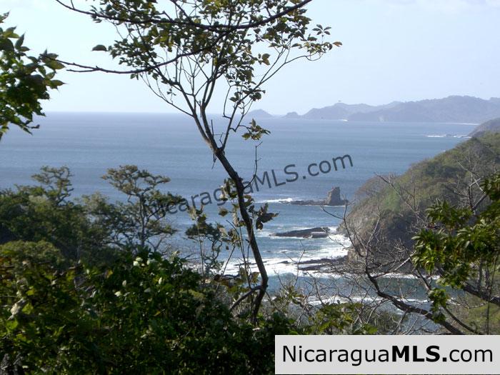 Beachfront Property Near San Juan del Sur - Image 4