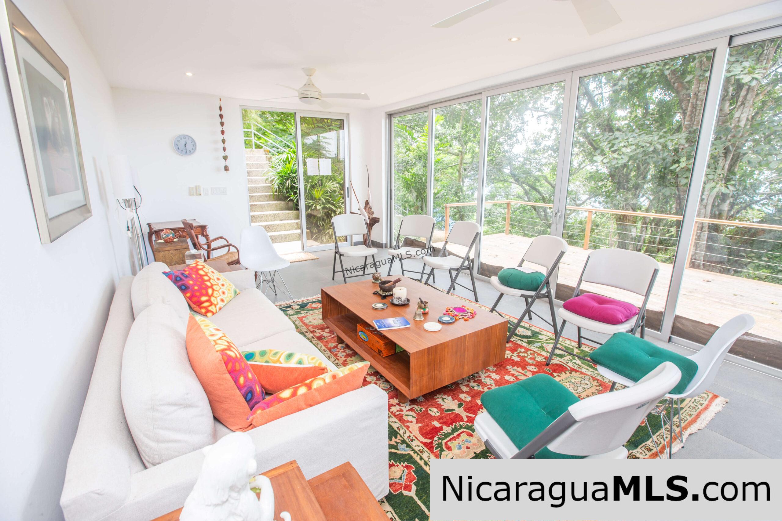 4 Bedrooms home, Mona Gaia in Mombacho, Granada. - Image 14