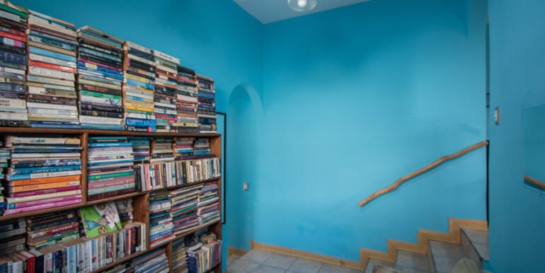Cozy Two-Bedroom Home on Steps from Playa Peña Rota - Image 10