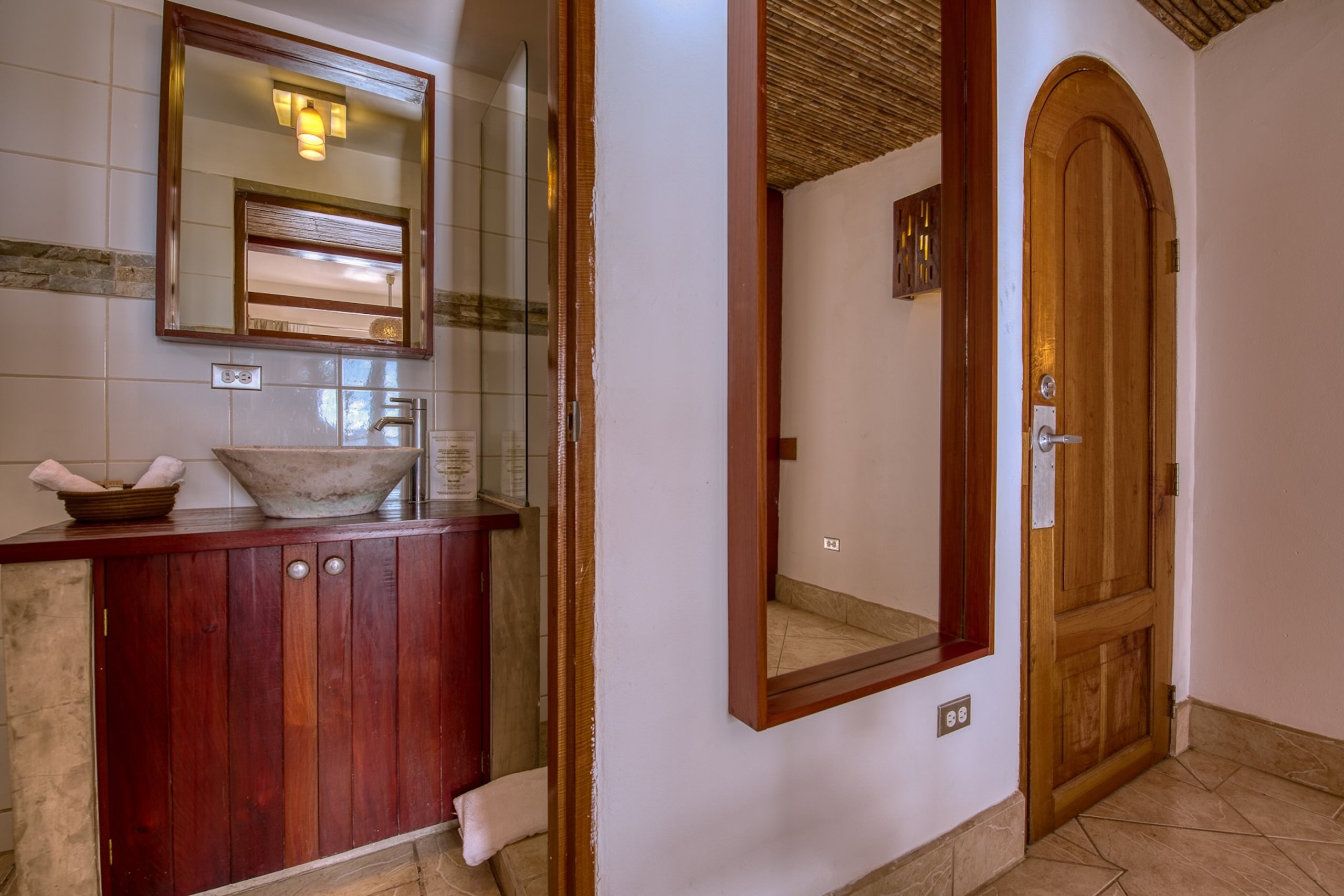 Beachfront Hotel with Adjacent Properties in San Juan Del Sur, Nicaragua - Image 13
