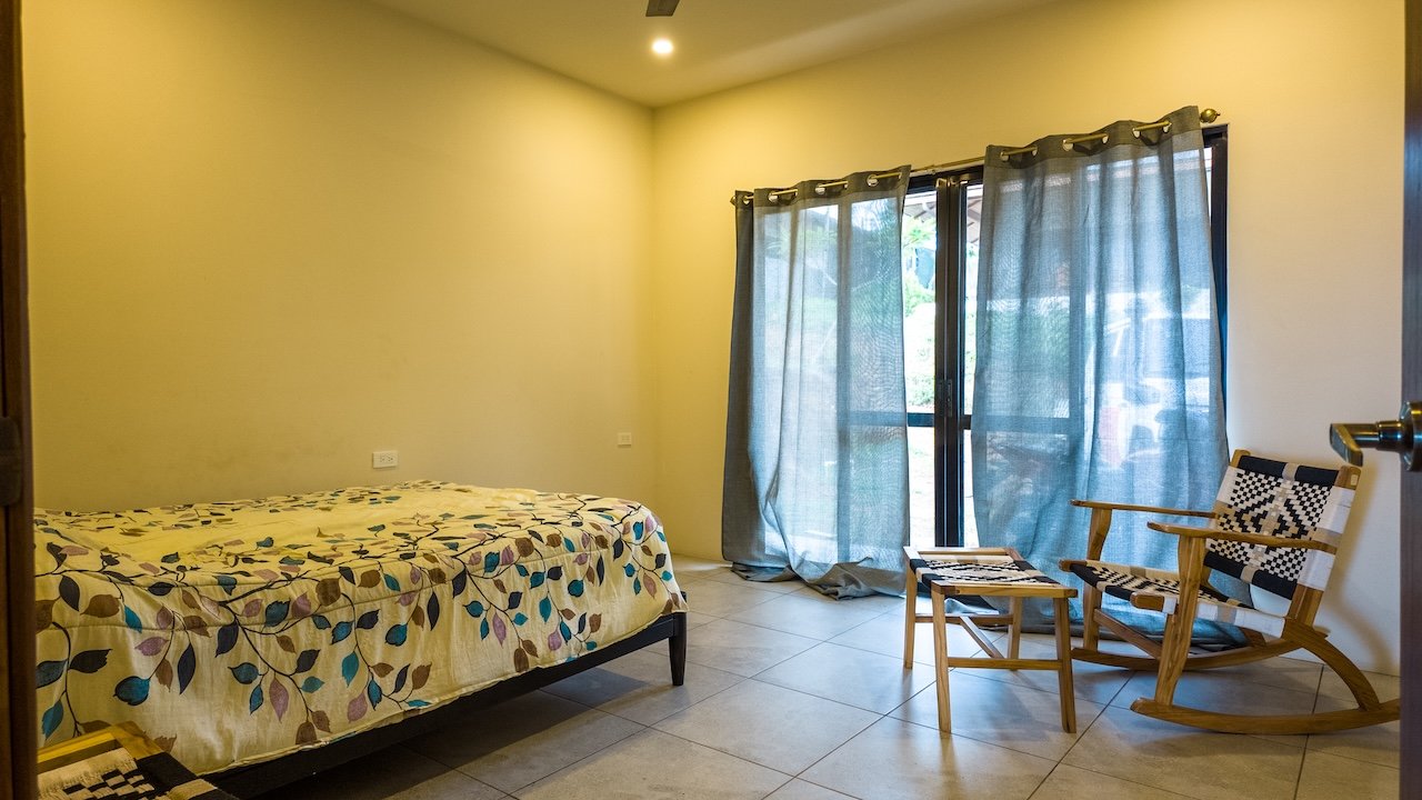 SOLD - Stylish Two-Bedroom Bungalow with Pacific Ocean Views - Image 13