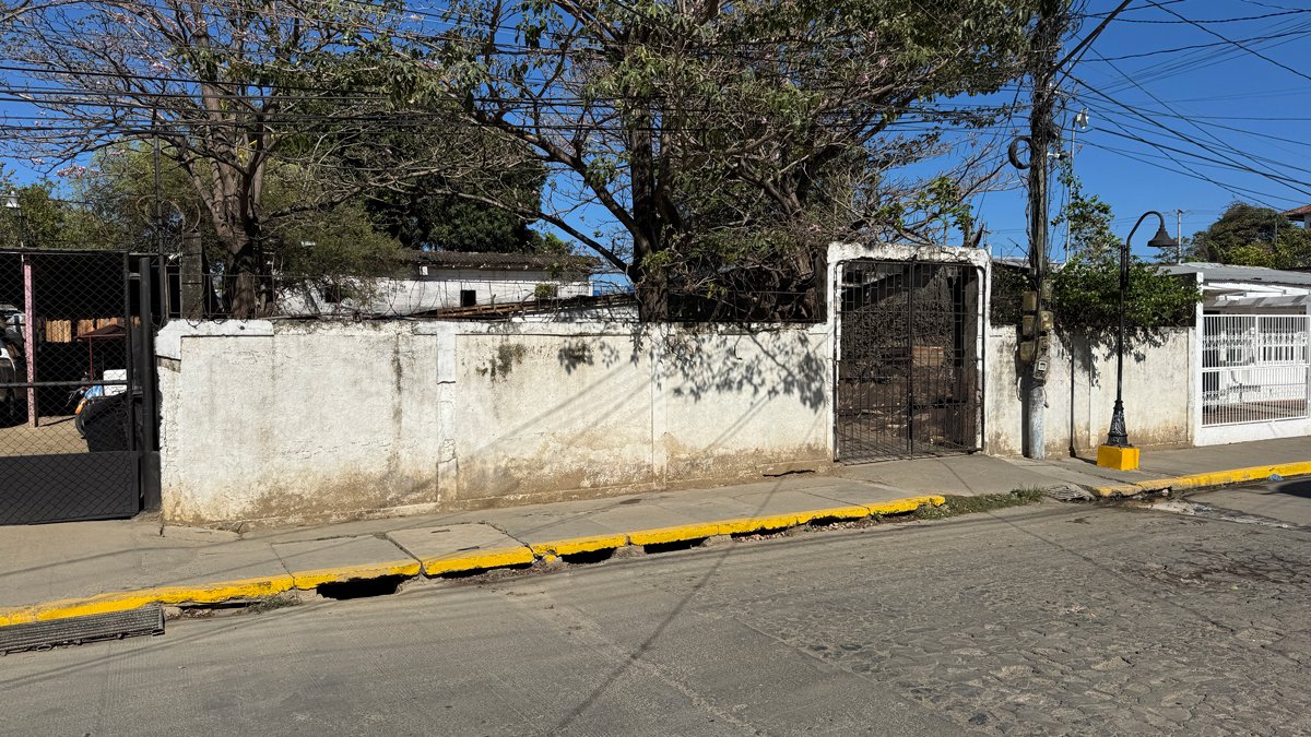 Prime Downtown Commercial Property – San Juan del Sur - Image 4