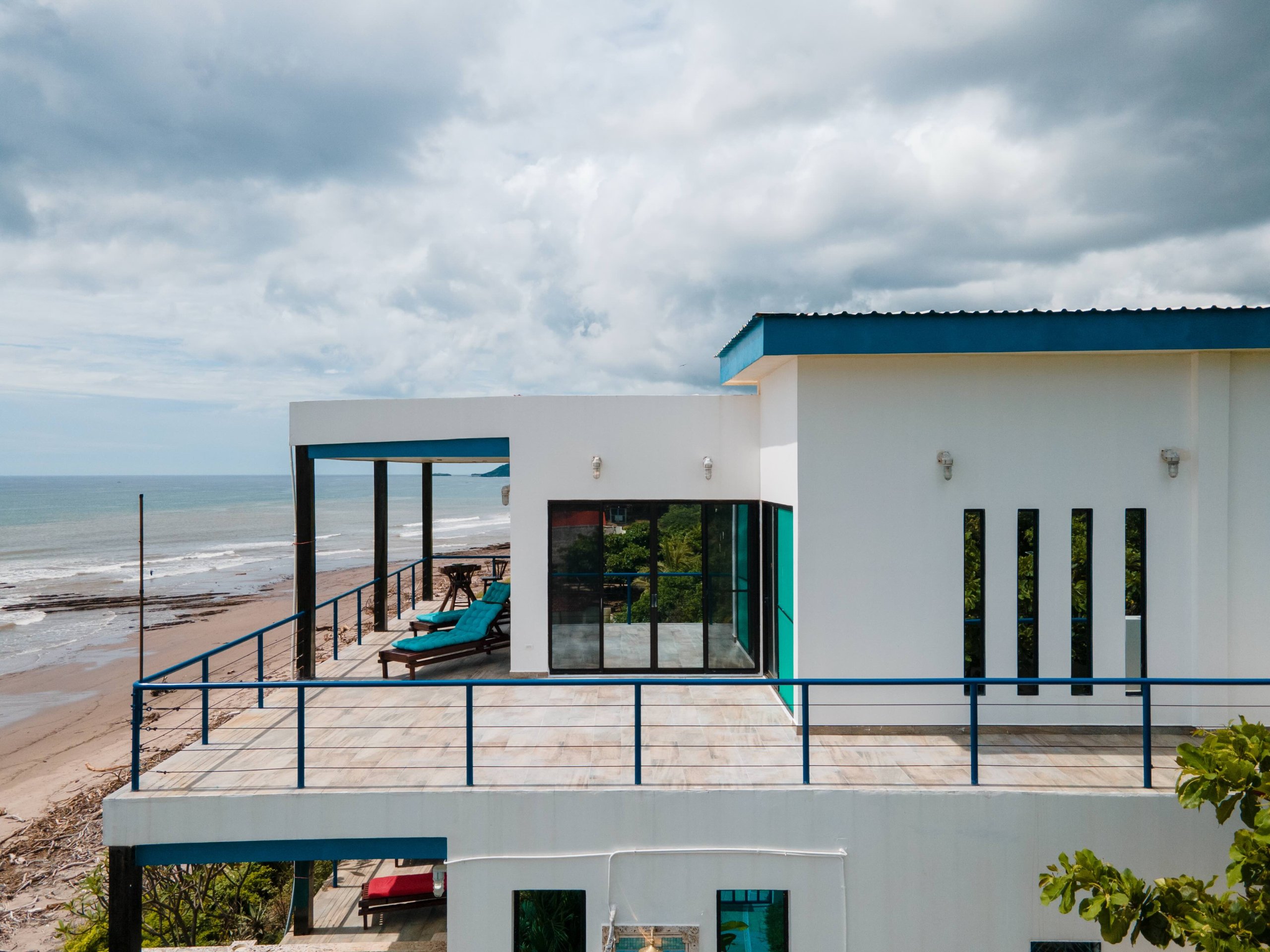 Luxury Beachfront House in Front of Popoyo Surf Break - Image 7