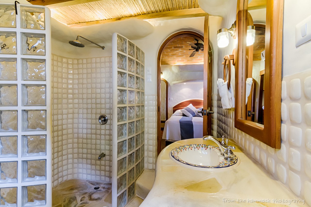 Colinas del Mar Studio Apartment, Pelican Eyes - Image 8