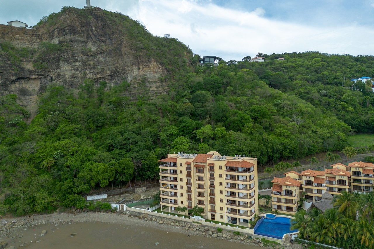 Condo 401C – Beachfront Luxury Living in La Talanguera San Juan del Sur - Image 22