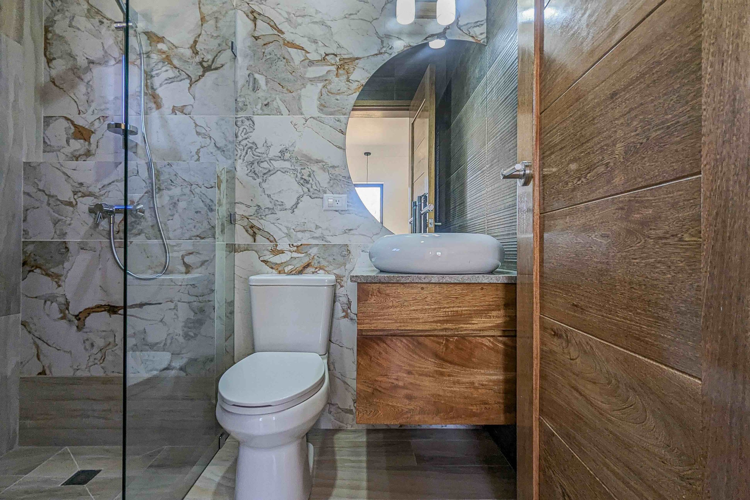 Newly Constructed Modern Home | A Must-See Gem! - Image 20