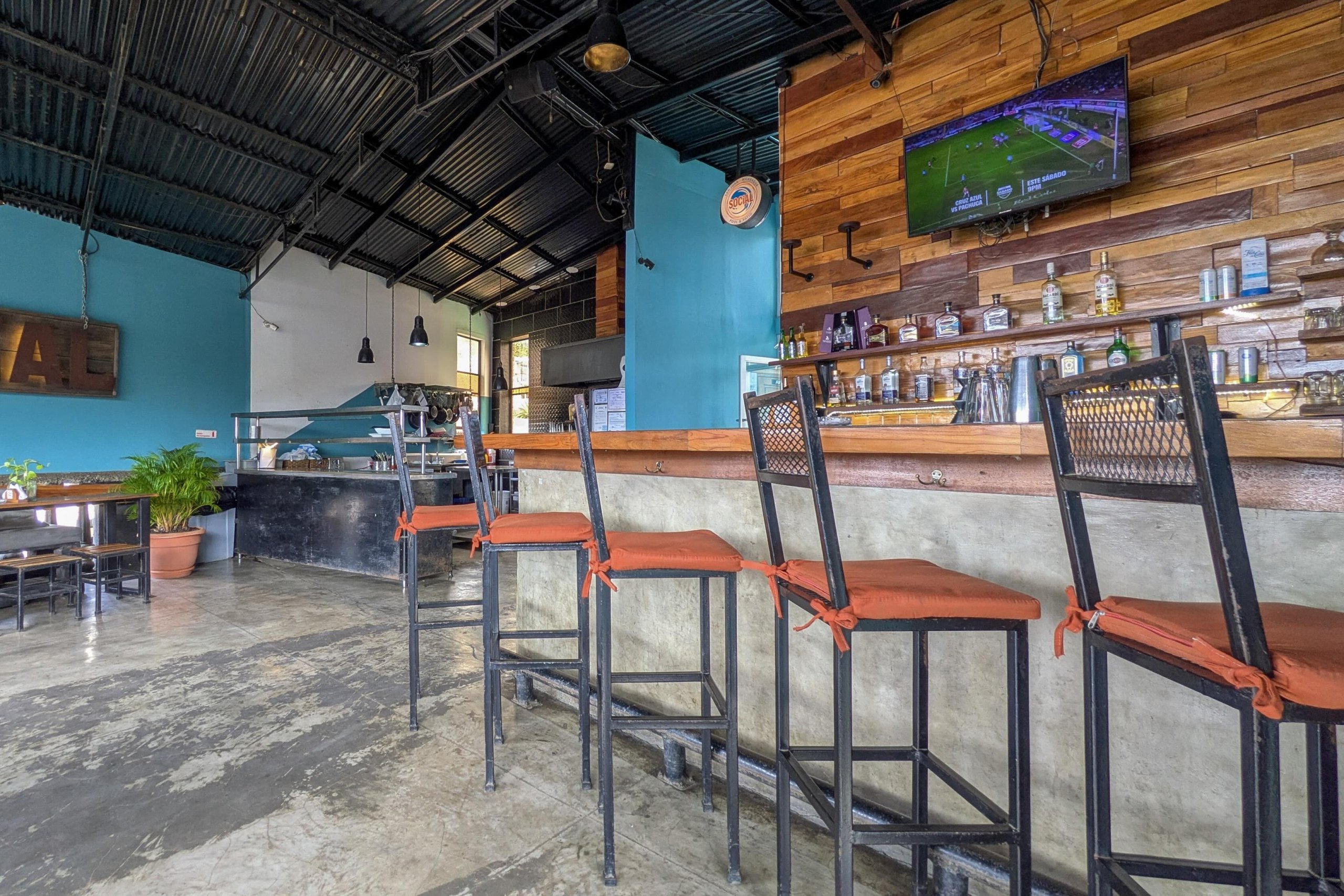San Juan’s Only Rooftop Bar With Pool—Popular & Profitable! - Image 10
