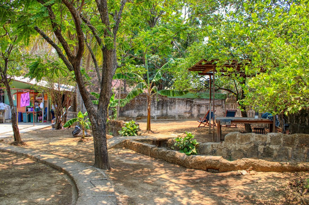 SOLD - Massive beachfront hostel for sale! - Image 17