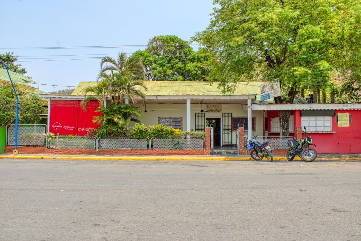 SOLD - Massive beachfront hostel for sale! - Image 24