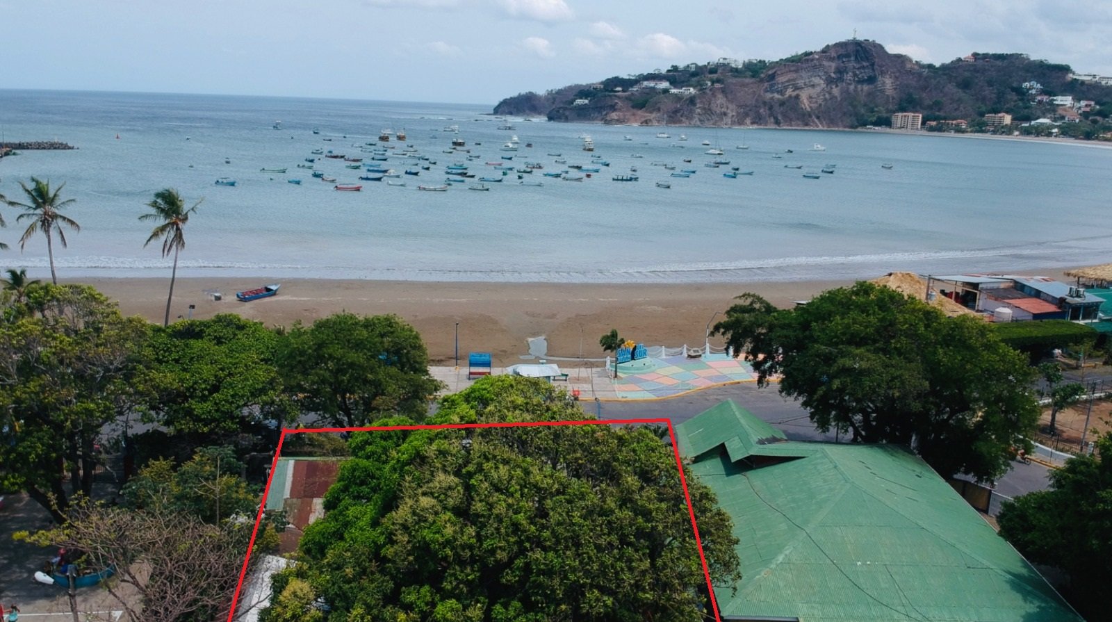 SOLD - Massive beachfront hostel for sale! - Image 25