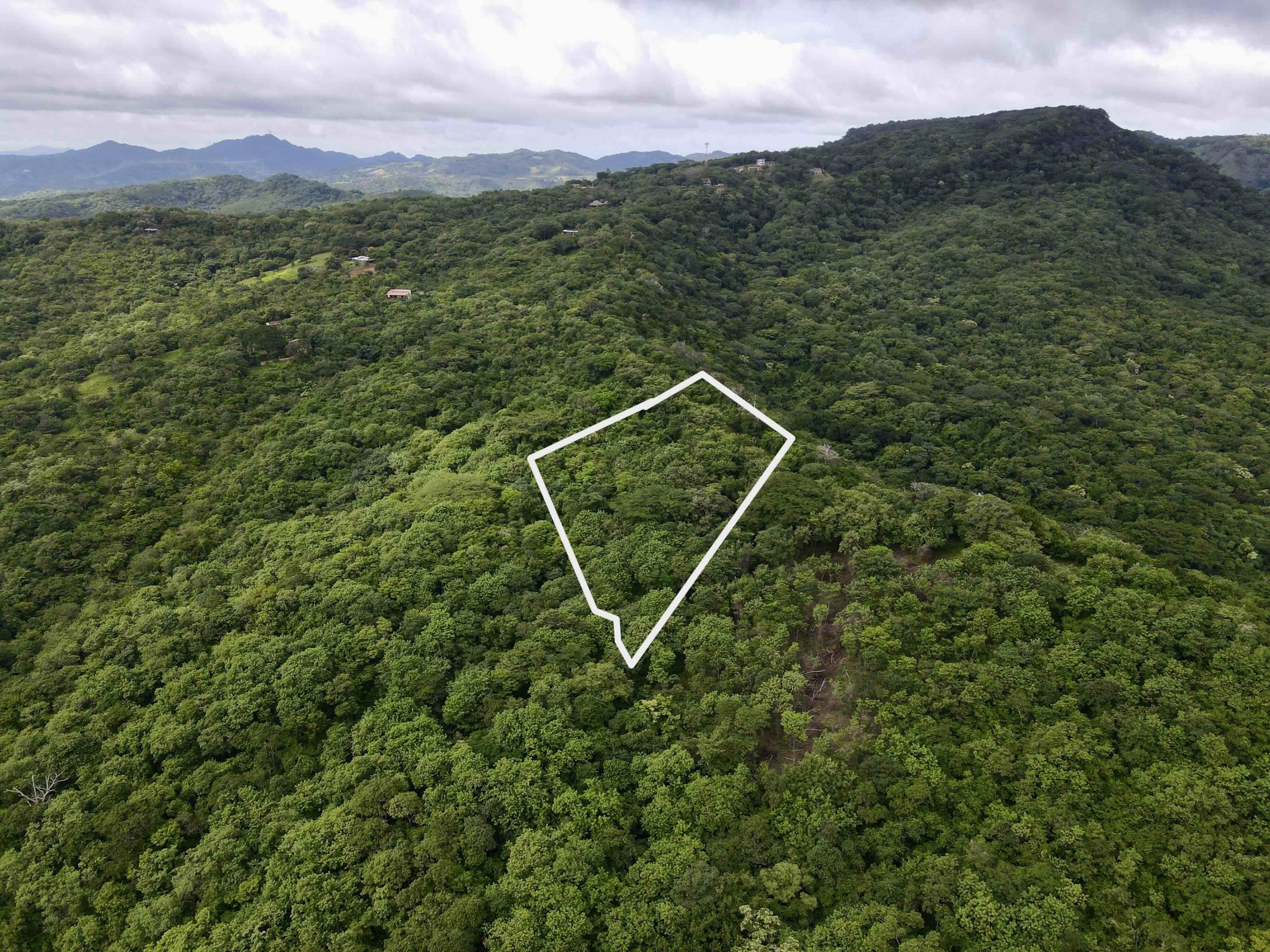 Five Acres in Off-Grid Community in San Juan Del Sur, Nicaragua