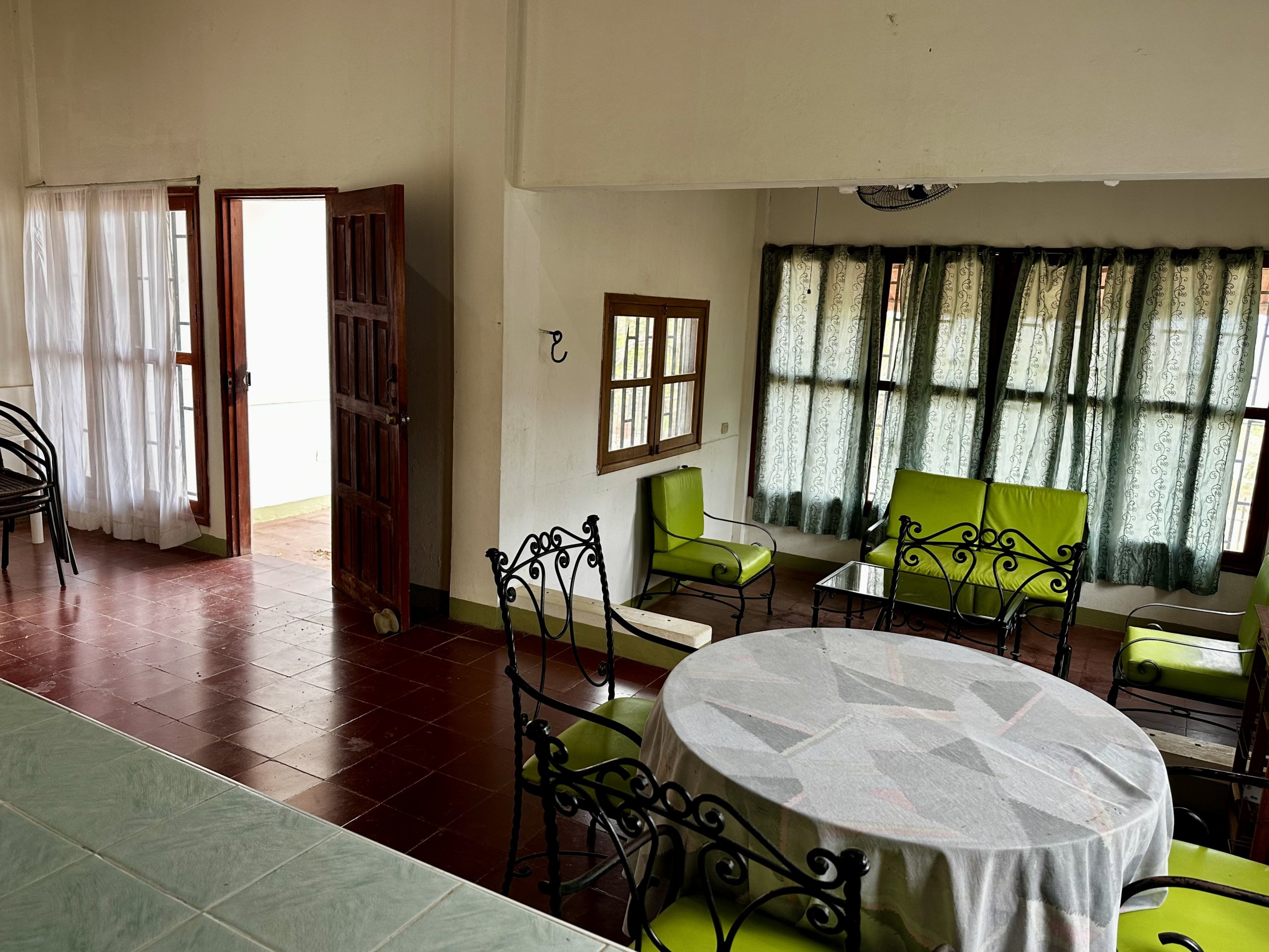 SOLD - Fixer Upper with View of Remanso Beach - Image 7