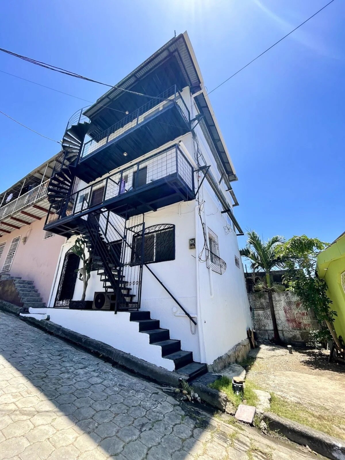 Multi-Unit Ocean View Building in Town in San Juan Del Sur, Nicaragua