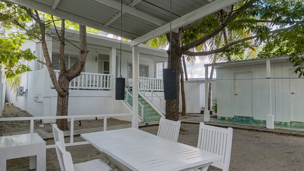 Popoyo Beachfront House + Large Multi-Use Lot - Image 7