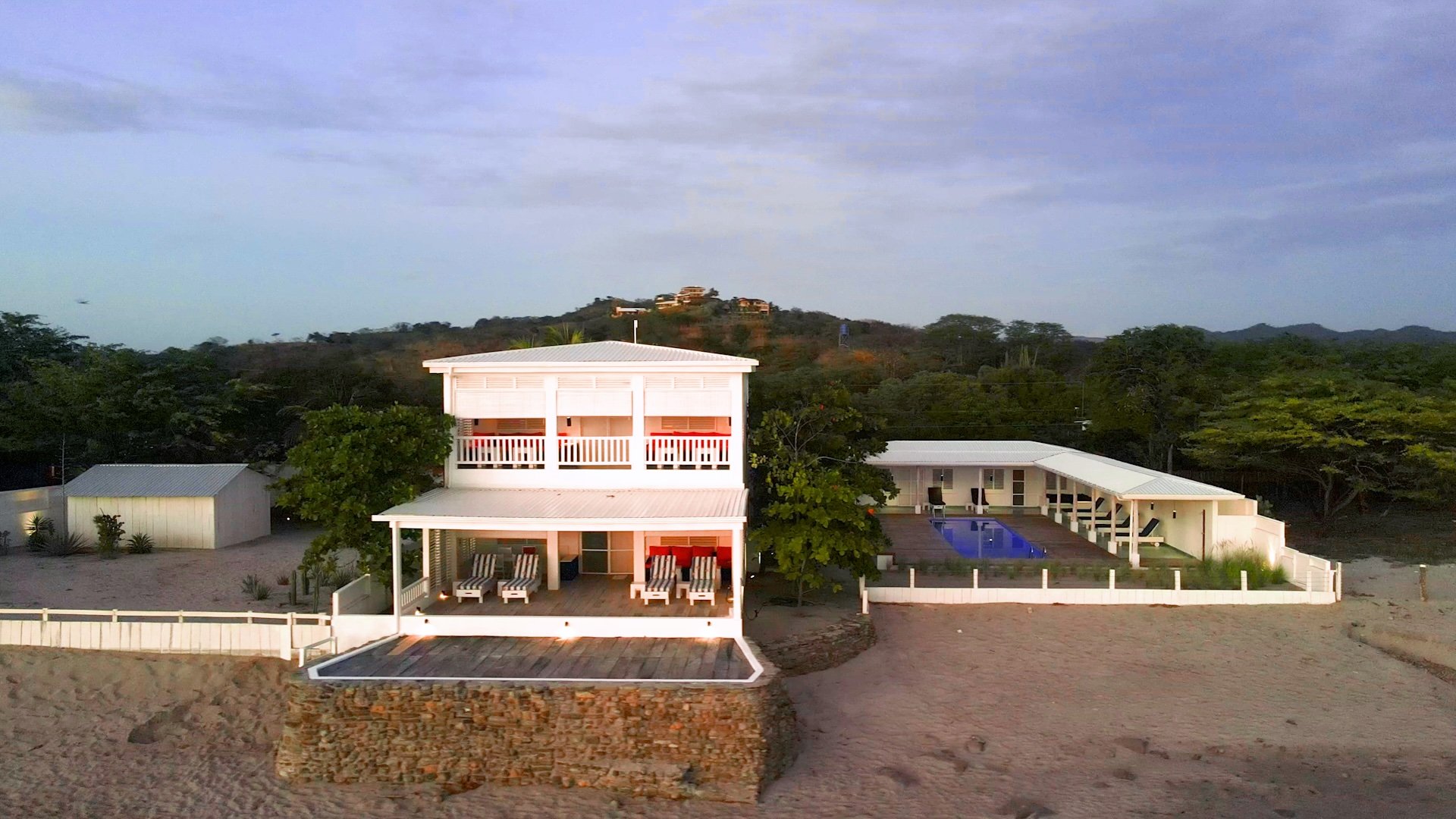 Popoyo Beachfront House + Large Multi-Use Lot - Image 16