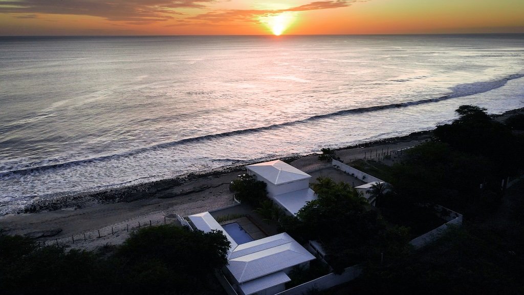 Popoyo Beachfront House + Large Multi-Use Lot - Image 22