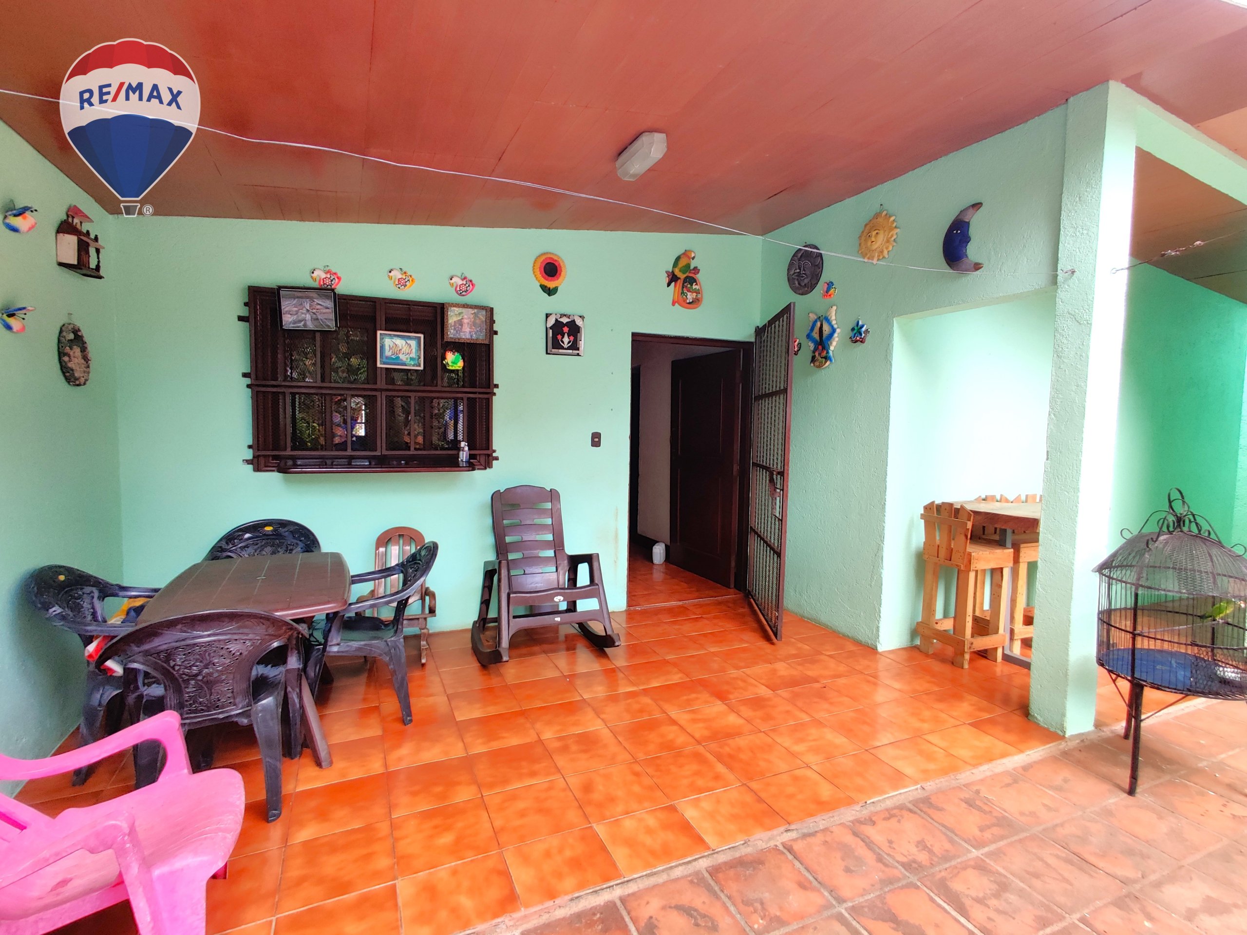Two Story House With Commercial Property - Image 40